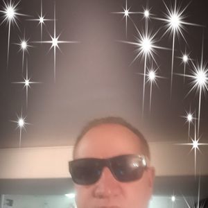 Meet your Posher, Charles